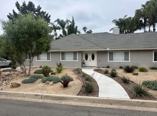 402 Ocean View Ave, Encinitas, CA 92024