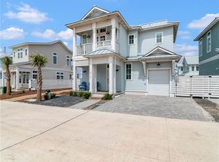 416 Mermaid Tail Ln, Pt Aransas, TX 78373
