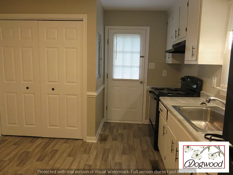 222 N New Ave — Photo 7