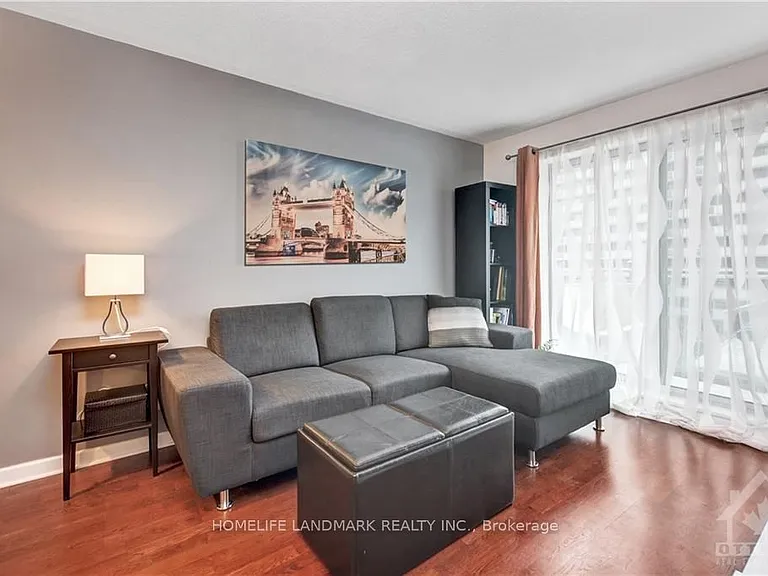 138 Somerset St W #509 — Photo 9