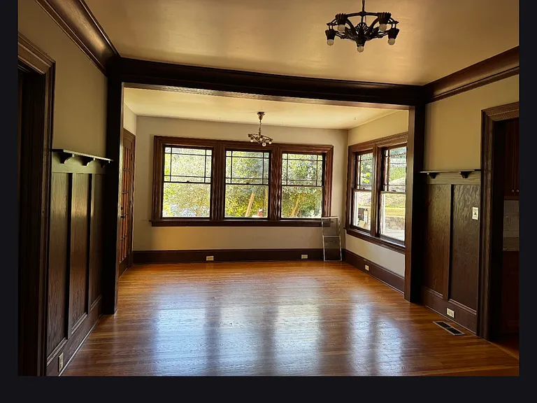 4541 N Congress Ave — Photo 4
