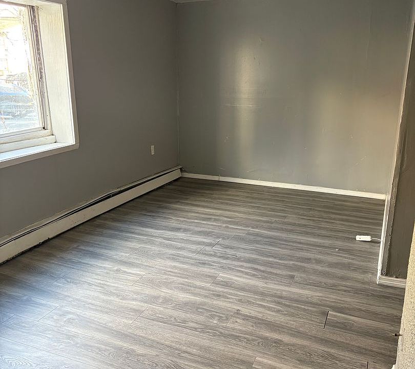 1st image of 51 Park Ave #7