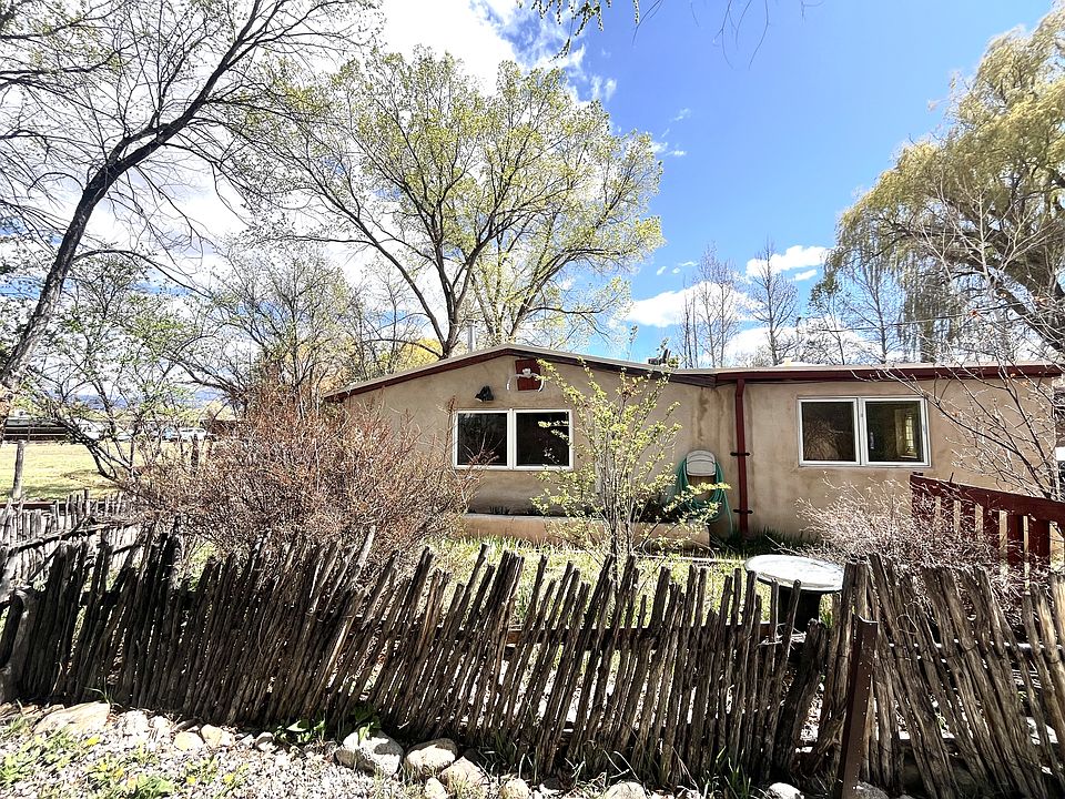 1st image of 409 Maria Ln