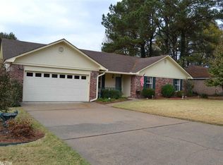 4 Fox Hill Ct, Jacksonville, AR 72076