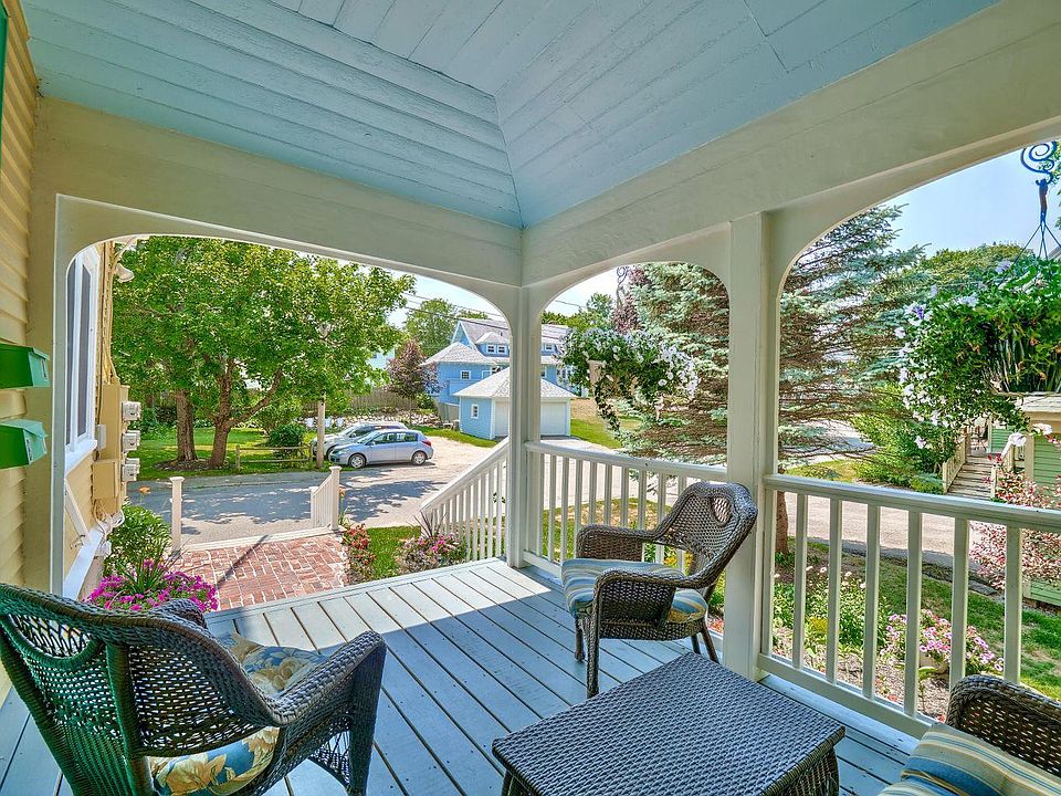 23 Maple St B, Rockland, ME 04841 Zillow