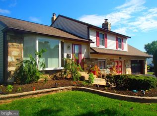 1075 Birch Rd, Warminster, PA 18974