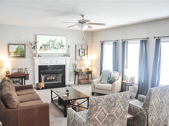 4th image of 6457 Blue Herron Dr