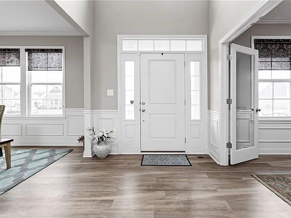 4th image of 680 Ridge Gate Dr