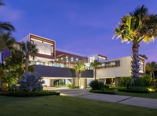 1005 NE Doubloon Dr, Stuart, FL 34996
