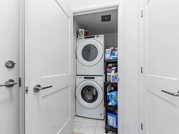 3rd image of 7895 Jane St #2812