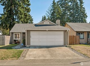 637 Malibu Dr SE, Lacey, WA
