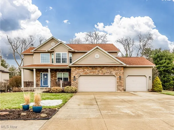 3881 Bosworth Dr, Akron, OH 44321