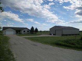 16115 740th St, Hayfield, MN 55940