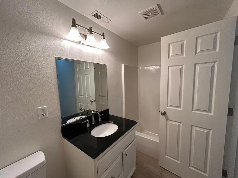 148 Cedar Falls Dr — Photo 10