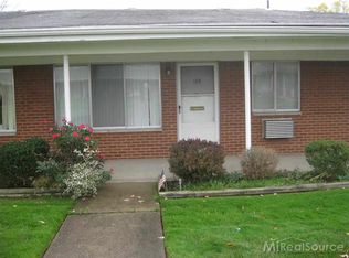 21530 Kelly Rd, Eastpointe, MI 48021