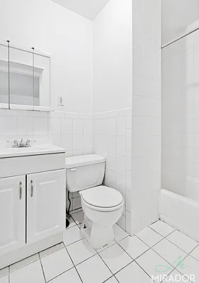 Rented by Mirador Real Estate | media 20