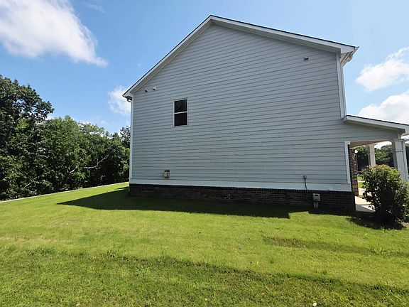 5th image of 8754 Highlands Dr