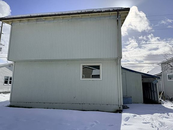 5th image of 609 Sawmill Creek Rd