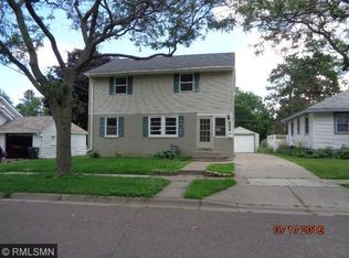 688 Hazel St N, Saint Paul, MN 55119