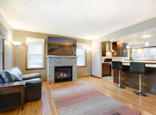 1820 Parker Rd, Saint Louis Park, MN 55426