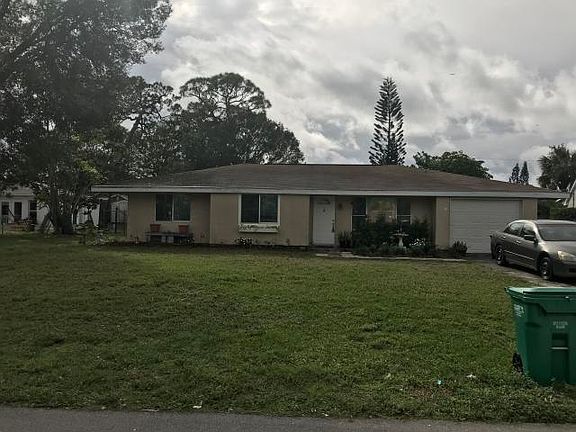 2nd image of 320 SE Gasparilla Ave