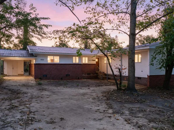 1220 Jameson Ave, Benton, AR 72015