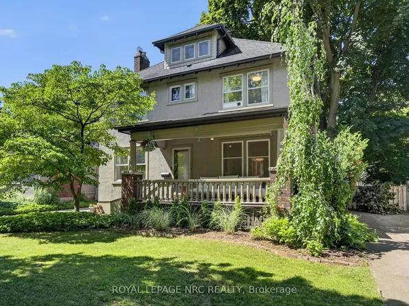 9 Thairs Ave, Saint Catharines, ON L2R 6N9