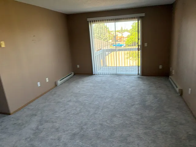 3820 7th St S #8 — Photo 3