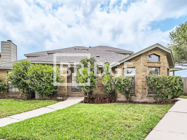 7404 Rutgers Cir #A, Rowlett, TX 75088