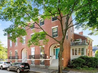 41 Washington Sq N #1, Salem, MA 01970