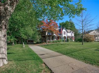 366 Thompson Rd, Thompson, CT 06277