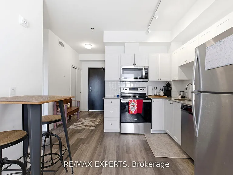 430 Essa Rd #325 — Photo 10