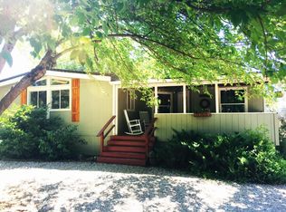 11764 Shady Meadows Ln, Redding, CA 96003