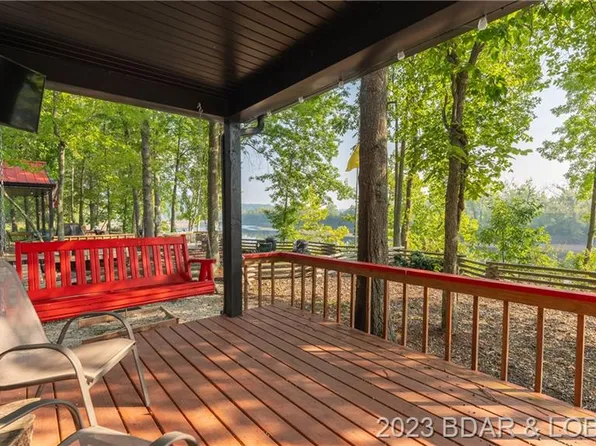 21 Eagle View Ln, Lake Ozark, MO 65049