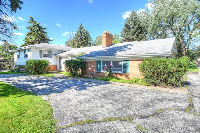 1st image of 1410 Columbine Dr