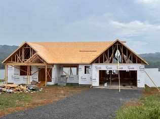 477 Masters Ln, Rutledge, TN 37861