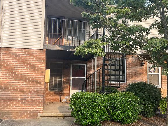 5th image of 50 Foxtree Dr #8A