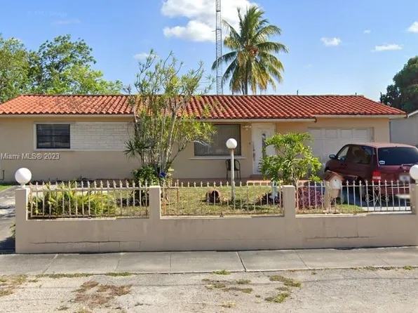 550 W 17th St, Hialeah, FL 33010