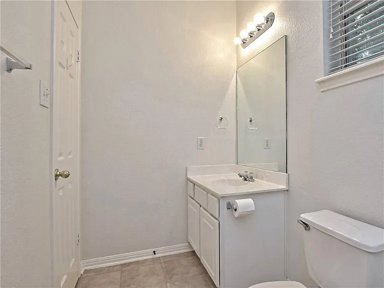 1817 Chasewood Dr — Photo 33
