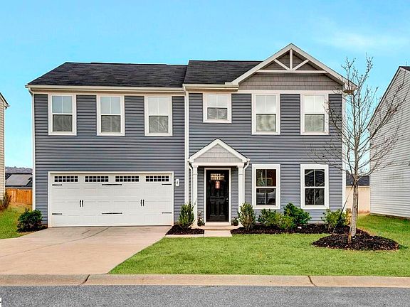 2nd image of 8 Torrington Dr