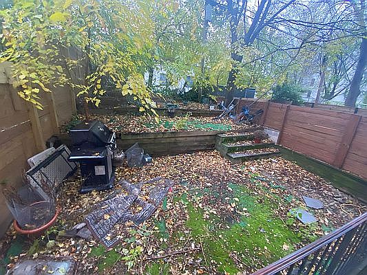 4th image of 688 Willoughby Ave #1