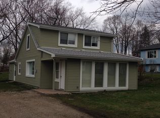 127 Leeds St, Walled Lake, MI