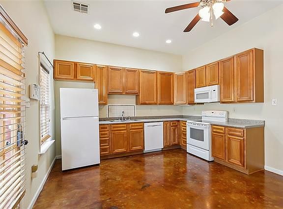 5th image of 1022 Kerlerec St