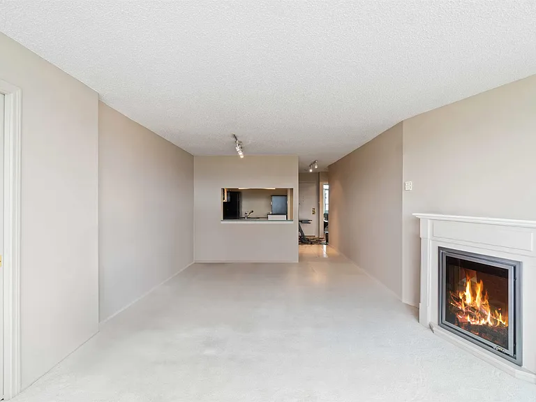 6055 Nelson Ave #19XX — Photo 8