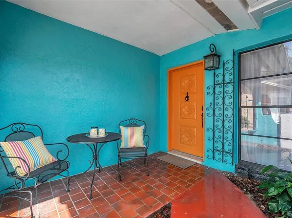 717 Carolina Ave, Tarpon Springs, FL 34689