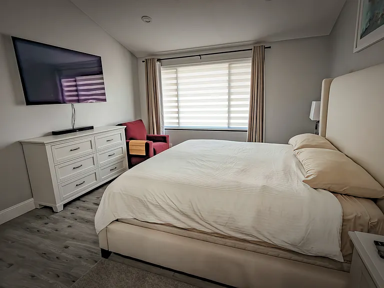 1373 W Aster St — Photo 12
