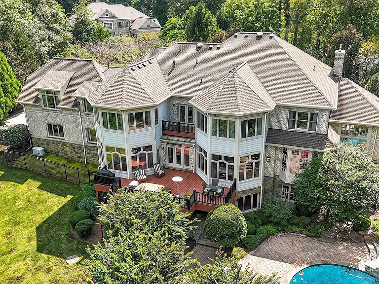 9864 Walker Glen Ct — Photo 3