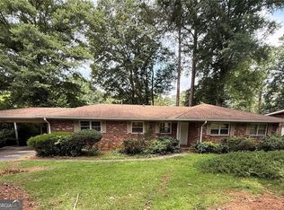 2677 Lancaster Dr, East Pt, GA 30344