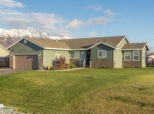 607 N Angus Loop, Palmer, AK 99645