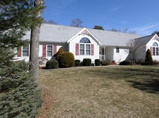 4 Penny Ln, East Wareham, MA 02538